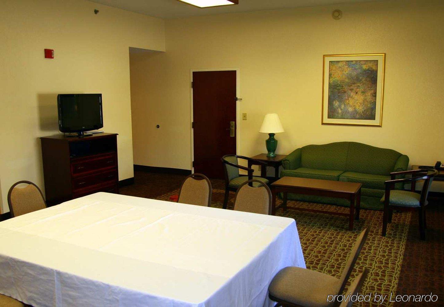 Hampton Inn Greenwood Zimmer foto